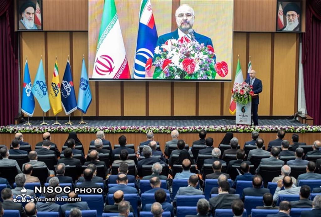 توسعه صنعت نفت زمینه ساز اصلی تحقق تحول بزرگ در کشور