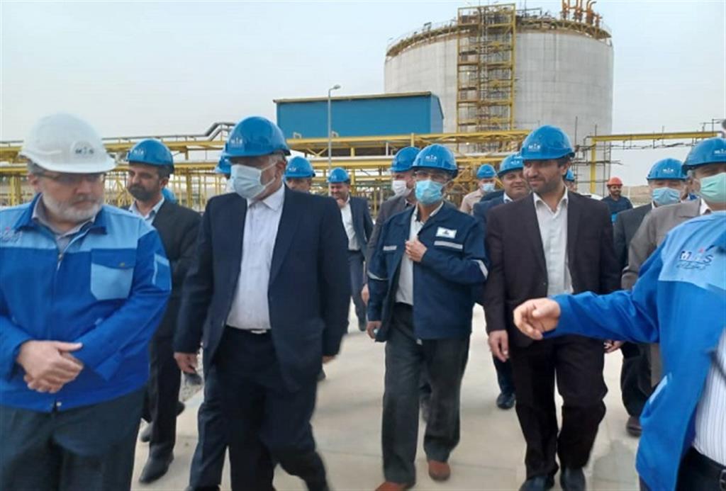 خود را ملزم به تامین خوراک پتروشیمی‌ها می‌دانیم