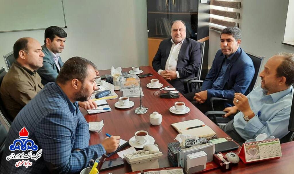 نشست هم اندیشی مشترک سرپرست مدیریت منابع انسانی شرکت نفت و اروندان با معاونت آموزش های حرفه ای و آزاد دانشگاه صنعت نفت