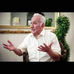 زمین، انسان، ایستادگی